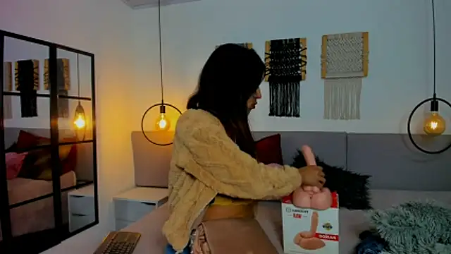 Sweet camille online show from April 13, 2:17 am