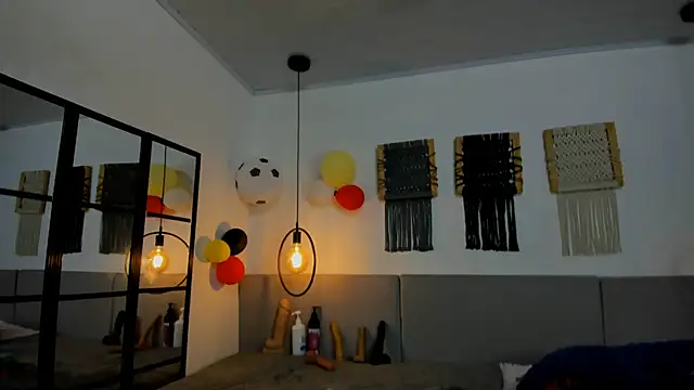 Sweet camille online show from July 17, 2:18 am