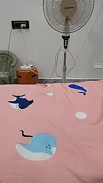 Flirtandfuck0 online show from June 6, 1:05 pm