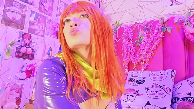 Alicebenett online show from October 18, 9:04 pm