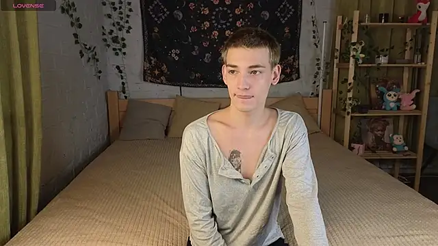 Nick Win online show from October 21, 4:41 pm