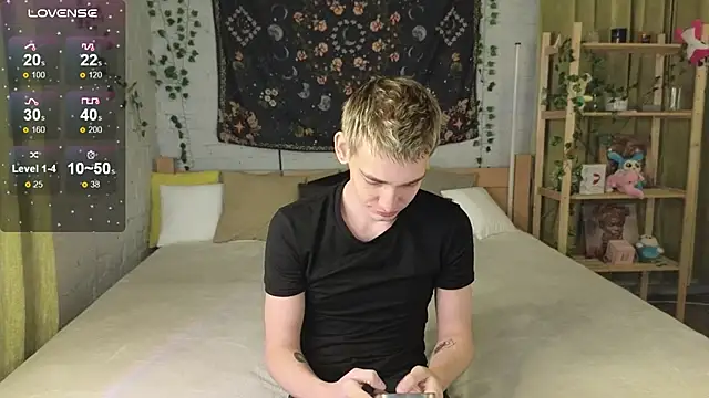 Nick Win online show from November 15, 4:14 pm