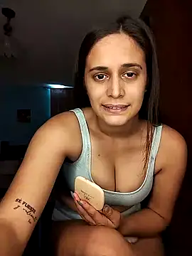 Catalinacandela online show from December 18, 6:14 pm