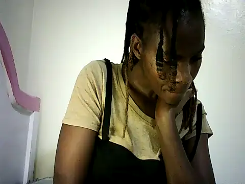 Snapshot of Pierra77 chatting on October 27, 7:56 am Pierra77 online show from October 27, 7:56 am