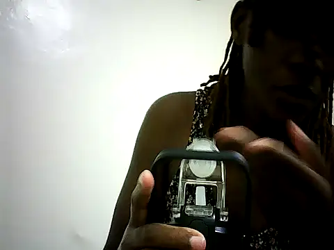 Snapshot of Pierra77 chatting on October 29, 12:51 pm Pierra77 online show from October 29, 12:51 pm