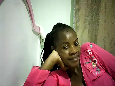 Snapshot of Pierra77 chatting on November 20, 7:41 am Pierra77 online show from November 20, 7:41 am