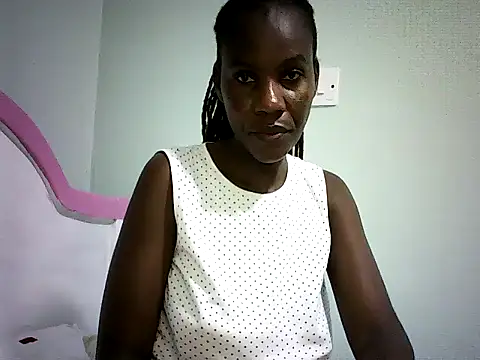 Pierra77 online show from December 5, 7:10 pm