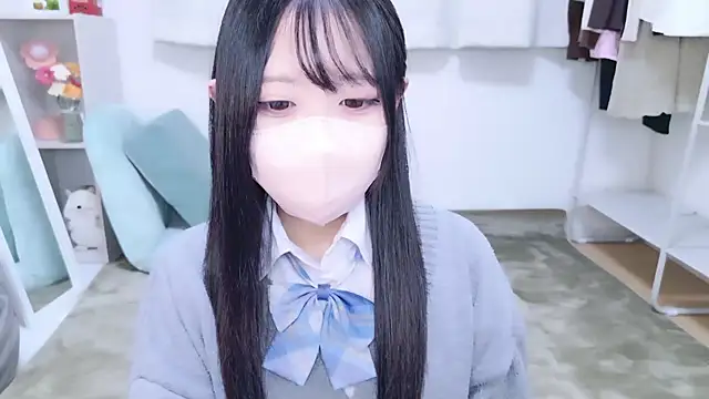 Suzu ch xx online show from October 25, 2:13 pm