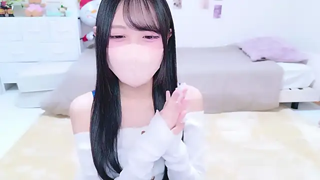 Snapshot of Suzu_ch_xx chatting on January 17, 1:16 pm Suzu ch xx online show from January 17, 1:16 pm