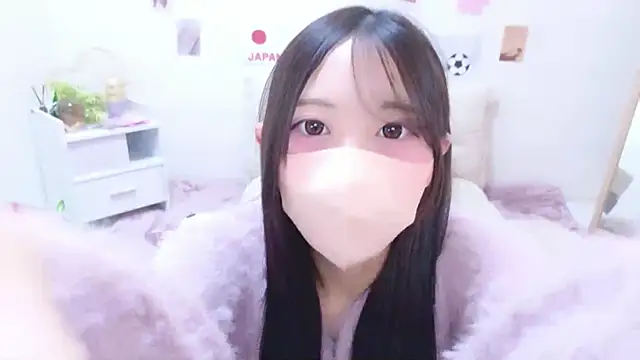 Snapshot of Suzu_ch_xx chatting on June 23, 2:04 pm Suzu ch xx online show from June 23, 2:04 pm