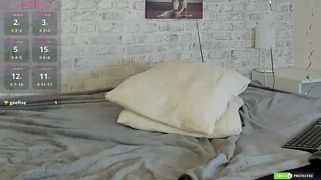 EmmaWarren online show from February 27, 6:50 am