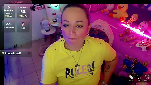 Snapshot of martina_bk chatting on January 6, 4:47 am martina bk online show from January 6, 4:47 am