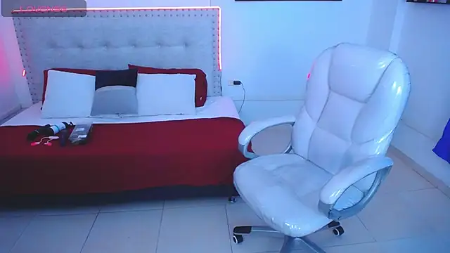 Chiqui milk  online show from January 10, 7:32 pm