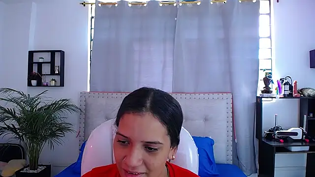 Chiqui milk  online show from March 20, 7:14 pm