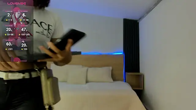 Chiqui milk  online show from January 11, 1:16 pm