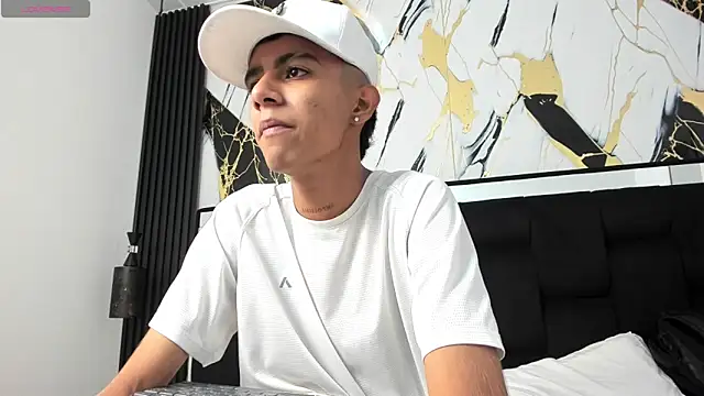 dikey 62 online show from January 11, 11:13 pm