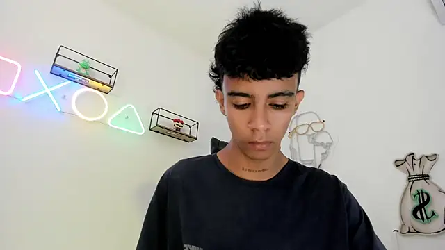 dikey 62 online show from February 10, 7:28 pm