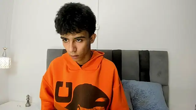 dikey 62 online show from September 26, 11:09 pm