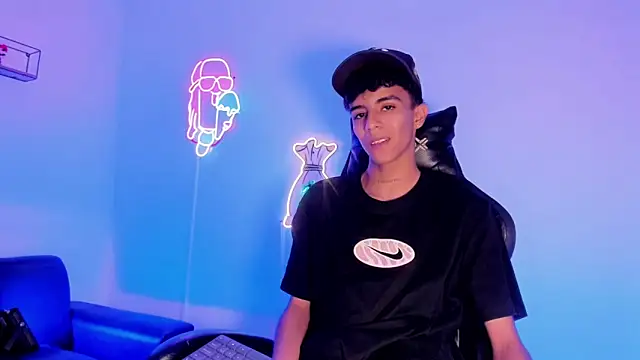 dikey 62 online show from September 27, 8:47 pm