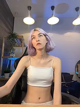 Mia Cheers online show from September 15, 3:12 pm