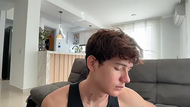 Snapshot of badboy_one_ chatting on June 4, 2:12 pm badboy one online show from June 4, 2:12 pm