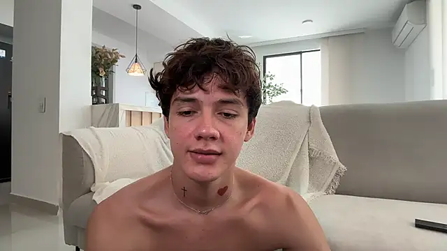 Snapshot of badboy_one_ chatting on June 24, 3:55 pm badboy one online show from June 24, 3:55 pm
