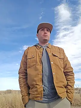 JeepinAround online show from February 9, 8:24 pm