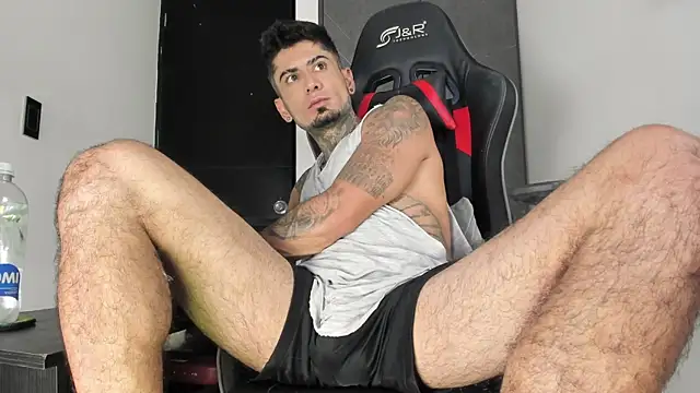 Snapshot of sergiio_mesa27 chatting on November 19, 1:49 am sergiio mesa27 online show from November 19, 1:49 am