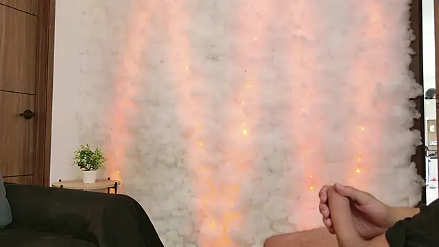 Hot Couple666 online show from December 15, 6:12 pm