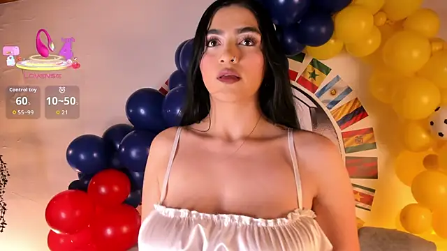 Snapshot of miel_gomez chatting on July 17, 7:30 pm miel gomez online show from July 17, 7:30 pm