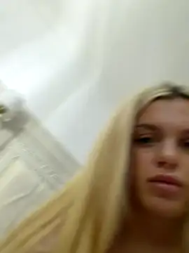 IrishTeenBarbie69 online show from November 30, 8:02 pm