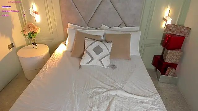  Miss Kimm online show from December 16, 11:48 am