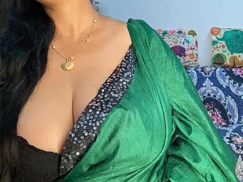 Aishwarya 101  online show from October 18, 5:46 pm