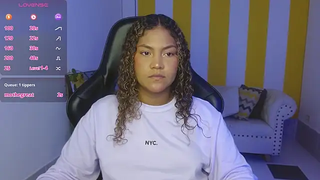 Cristal War online show from January 5, 11:33 pm