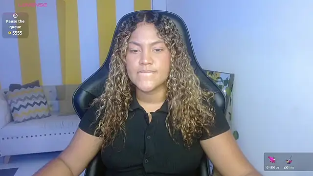 Cristal War online show from February 13, 11:15 pm