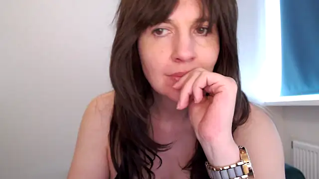 Ella Next Door online show from February 9, 11:14 am