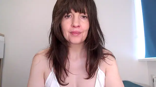 Ella Next Door online show from March 13, 9:05 am