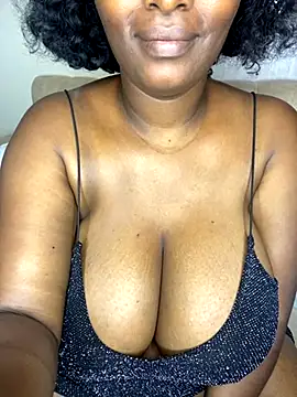 Naughty-sonia2 online show from November 20, 10:31 pm