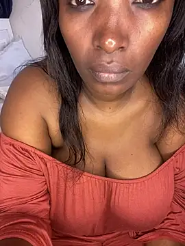 Naughty-sonia2 online show from April 17, 9:01 am