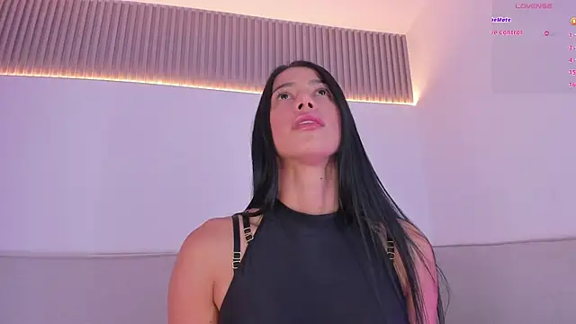 Snapshot of jasminehill_ chatting on November 27, 12:29 pm jasminehill online show from November 27, 12:29 pm