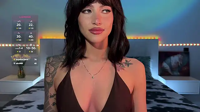 ellie miu online show from April 22, 5:03 pm