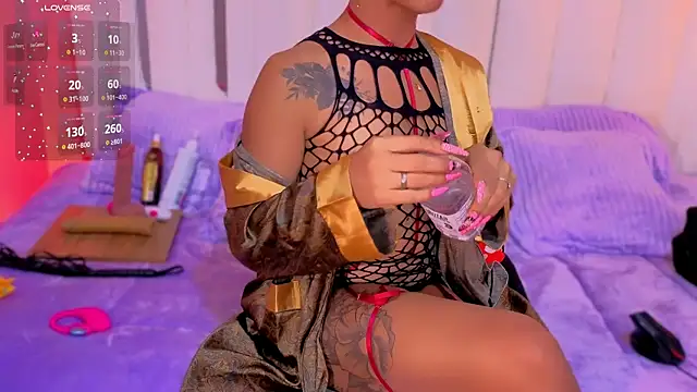 housegirl bigcock online show from July 10, 4:06 am