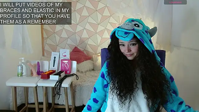 mapelove online show from March 4, 2:53 pm