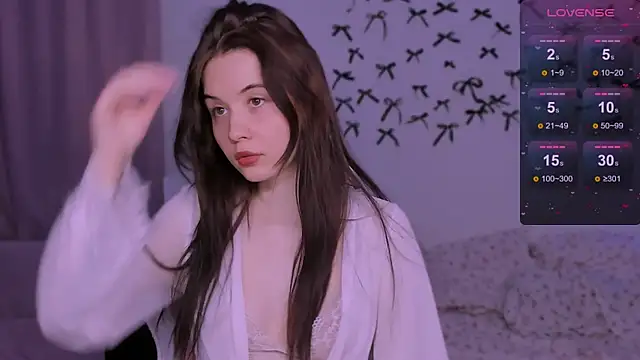 CoddleWeeper  online show from February 20, 1:33 pm