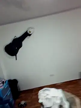 Snapshot of Selket11 chatting on October 19, 2:07 pm Selket11 online show from October 19, 2:07 pm