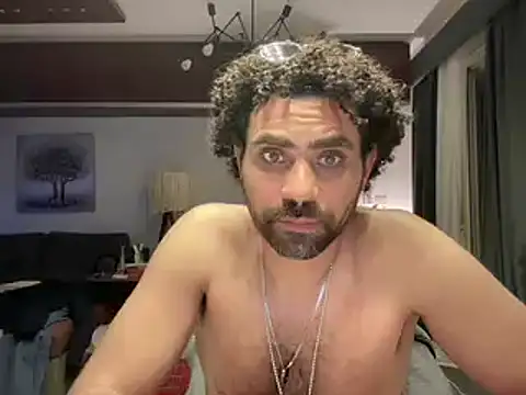 RoyalPharaoh online show from March 14, 3:37 am