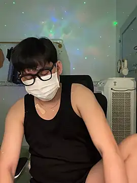 Snapshot of MinhTuanLive chatting on March 16, 6:31 am MinhTuanLive online show from March 16, 6:31 am