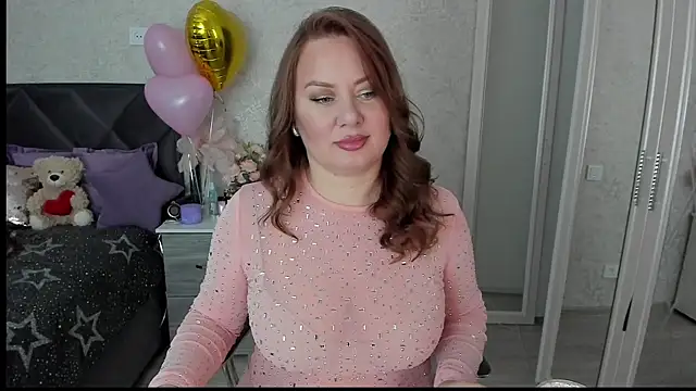TwinklingStar  online show from February 14, 9:53 pm