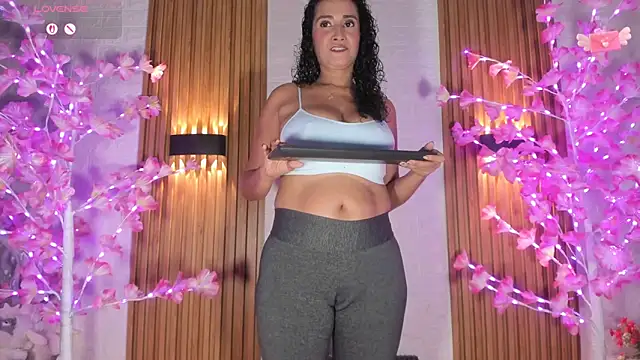 Holyjacky  online show from April 4, 12:02 pm