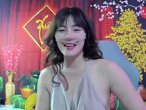 Sugar lipsz online show from January 7, 6:38 am